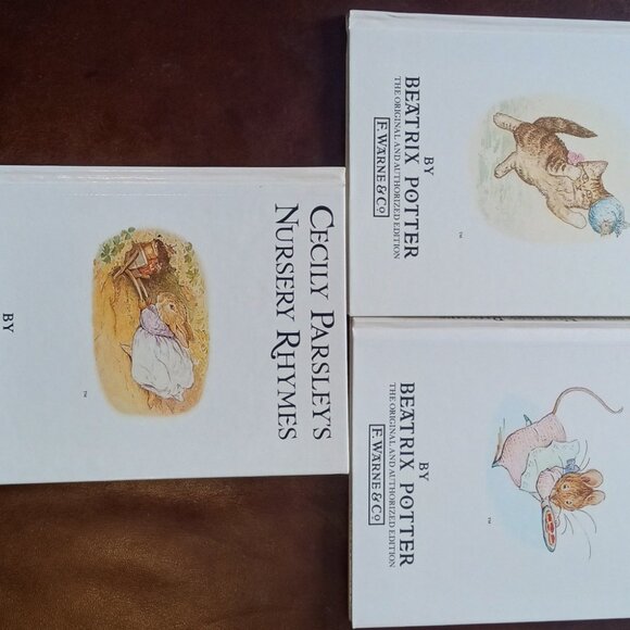 Lot of 11 Hard Cover Beatrix Potter Books - Picture 5 of 5